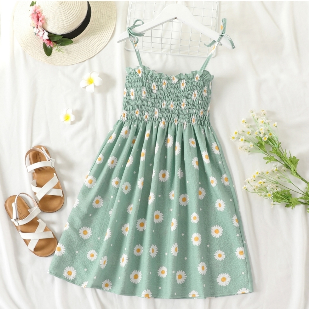 NWT girls floral smocked dress